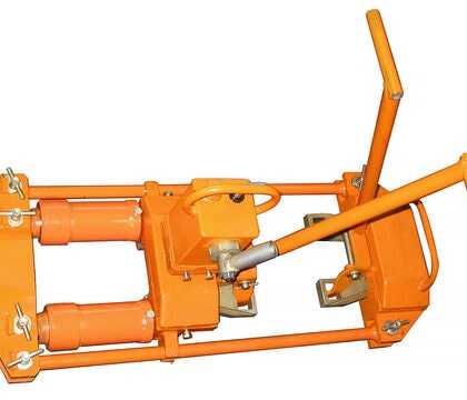 Универсальный разгонщик-сгонщик стыков Р25-4